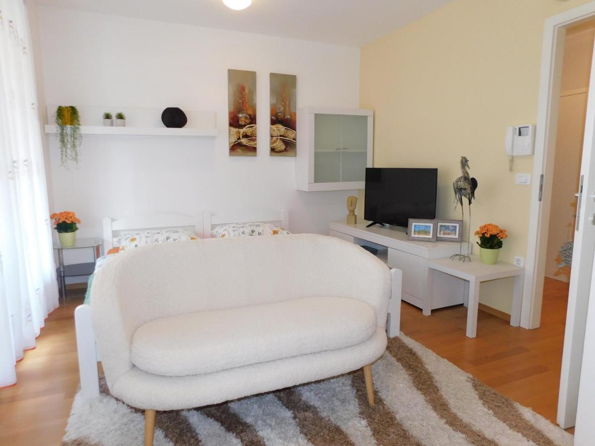 Apartma Minas Apartment Ljubljana Luaran gambar